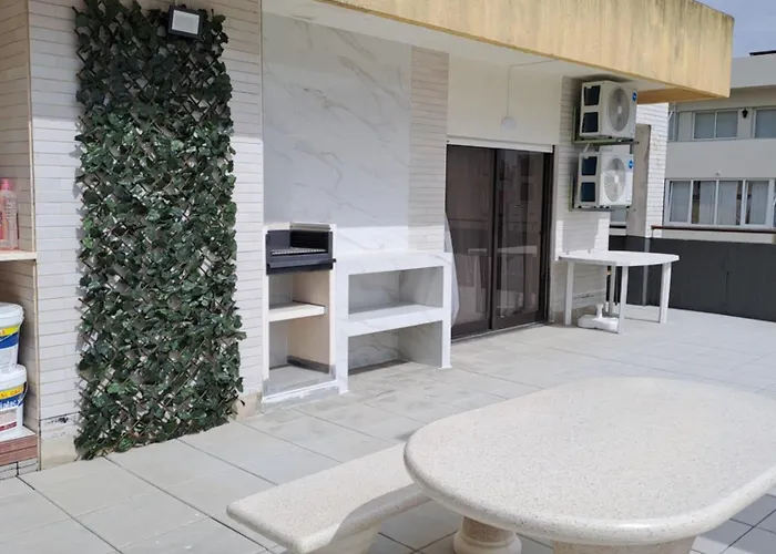 Perto Do Santuario Fátima